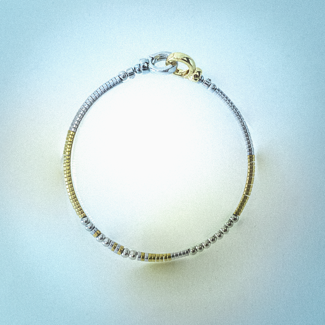Still.03 – Hematite Bracelet