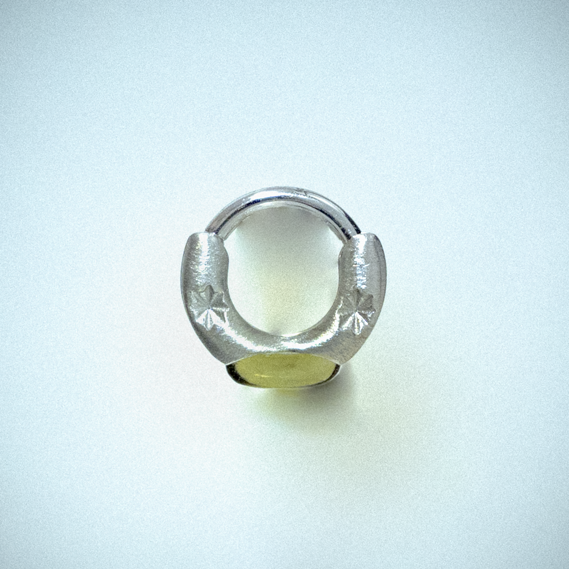 Horseshoe.06 – Triple Tourmaline Clicker